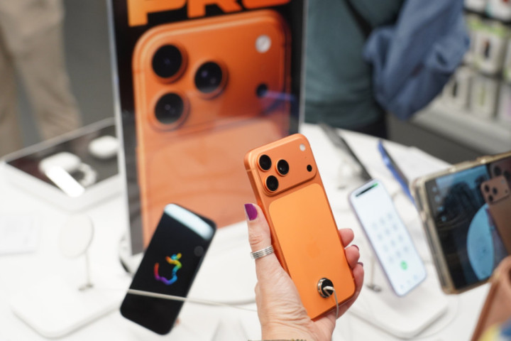 Objavljena TOP 10 lista najprodavanijih telefona na svetu u 2025. godini: iPhone 17 Pro Max tek na četvrtom mestu