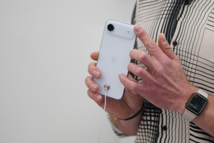 Apple potvrdio problem sa kamerom na iPhone Air i iPhone 17 Pro Max