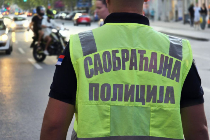 Saobraćajna nesreća na Novom Beogradu, mladić (19) teško povređen