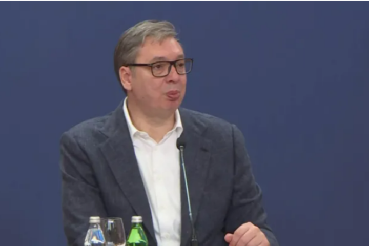 Obraća se Vučić: Najavljeno novo povećanje minimalca, bitna i tema legalizacije