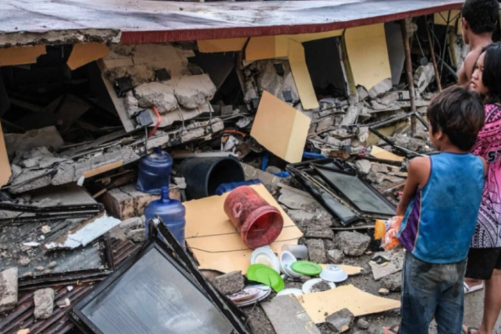 Najmanje 60 ljudi poginulo u zemljotresu na Filipinima