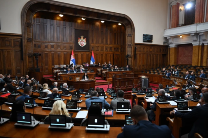 Skupština Srbije danas nastavlja rad, poslanici o amandmanima na izmene Zakona o planiranju