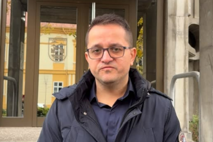 Sedmoro u teškom stanju posle prevrtanja autobusa kod Sremske Mitrovice
