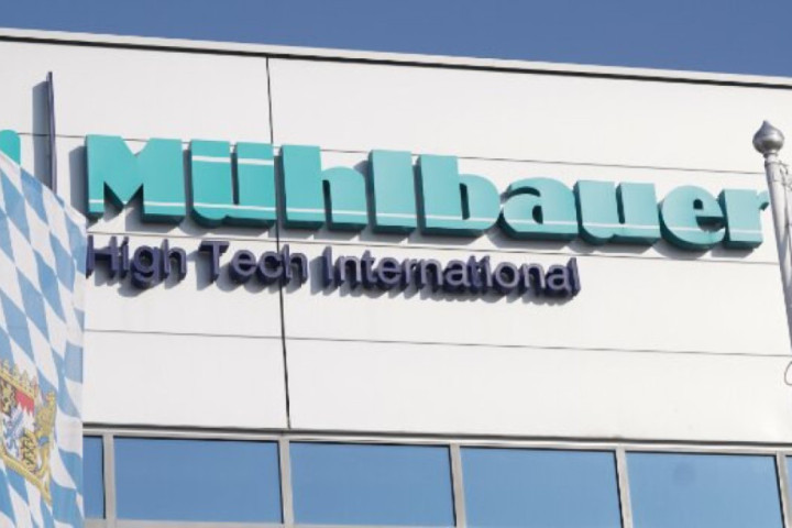 Vučić prisustvuje otvaranju fabrike kompanije Muehlbauer u Staroj Pazovi