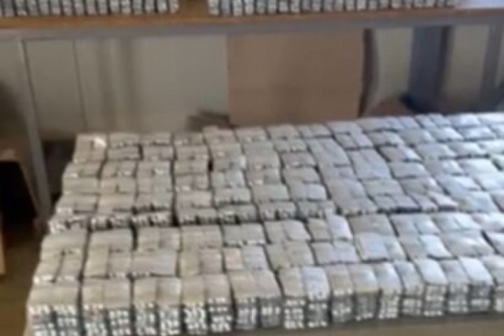 U kamionu na Graničnom prelazu Šid pronađeno skoro 500 hiljada tableta "bensedina"