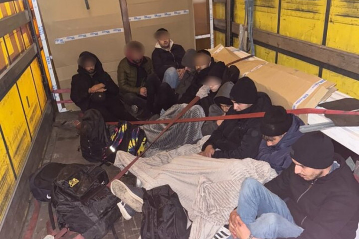 Na graničnom prelazu Šid otkriveno 19 migranata