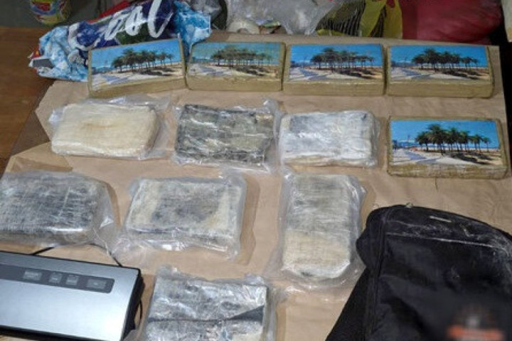 Dačić: Uhapšena dva muškarca, zaplenjeno 12 kilograma kokaina