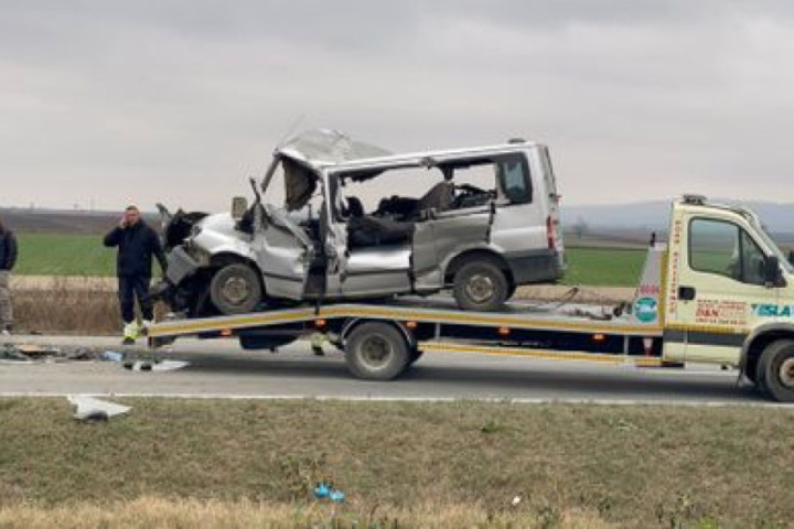 MUP se oglasio o teškoj nezgodi na putu Irig - Ruma: Ovo su najnovije informacije