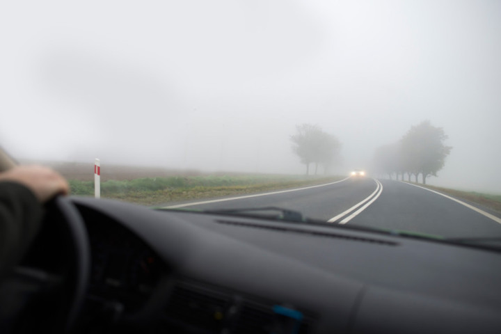 Putevi prohodni, opasnost od poledice i magle u pojedinim delovima Srbije