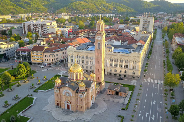 Banjaluka: Nekoliko osovnih škola dobilo dojave o eksplozivnim napravama