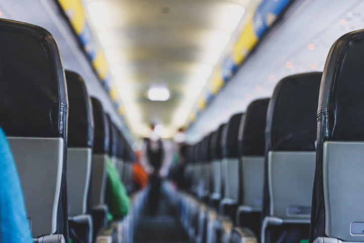 DRAMA U AVIONU Jake turbulencije pri sletanju iz Abu Dabija, ima povređenih