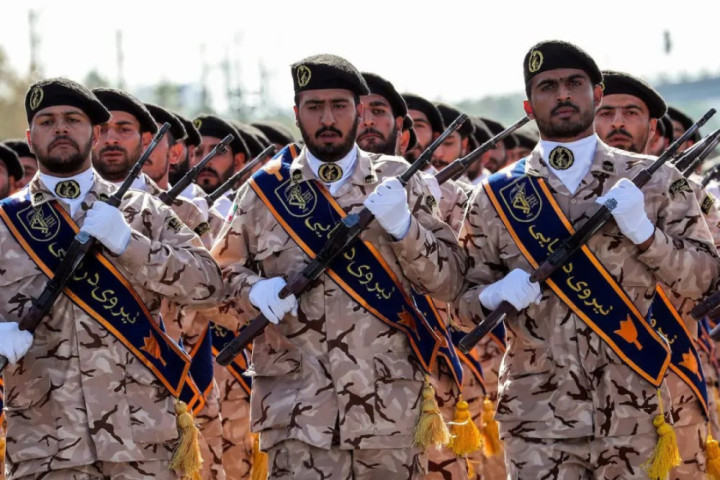 Iranska revolucionarna garda: Slobodan prolaz kroz Ormuz za države koje proteraju ambasadore Izraela i SAD