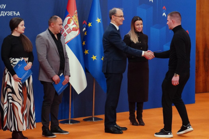 Macut: Iz budžeta 50 miliona dinara, podrška mladim preduzetnicima da ostanu gde su rođeni