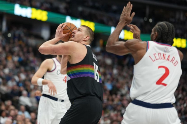 Jokić se vratio na teren posle mesec dana i pregazio Kliperse, ostao je u trci za MVP titulu