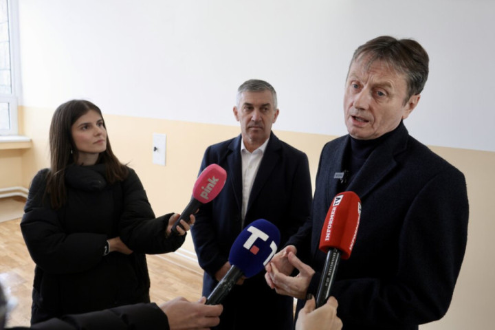 Glišić: Radi se na 27 škola u Srbiji, najmoderniji objekti i za decu u manjim sredinama