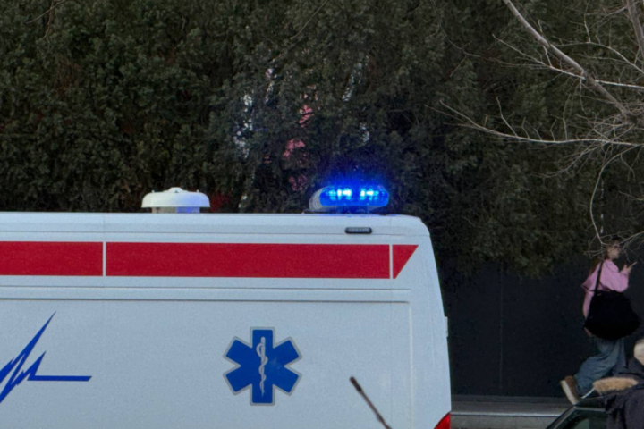 Upucan muškarac (41) u Kaluđerici: Sa prostrelnom ranom u nozi prevezen u Urgentni centar