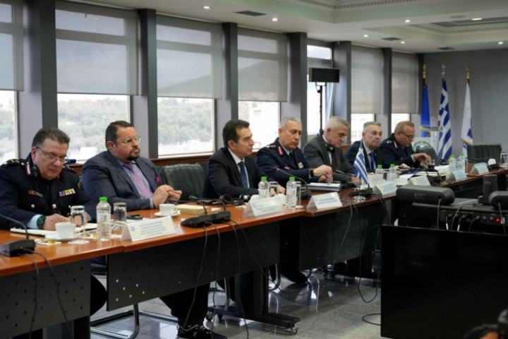 Dačić sa Hrisohoidisom u Atini: Preduzećemo mere protiv iregularnih migracija