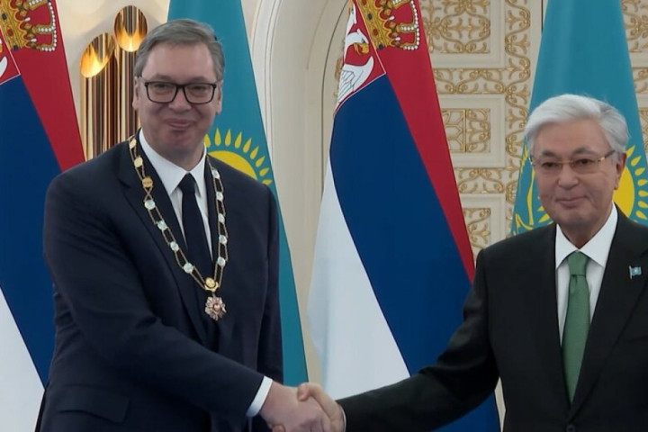 Tokajev uručio Vučiću Orden zlatnog orla, najviše odlikovanje Kazahstana
