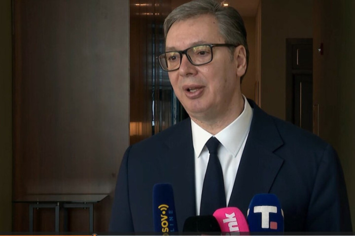 Vučić: Ambasada Srbije u Teheranu oštećena od šrapnela, osoblje se povlači ka Bakuu