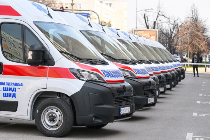Gojković: Sanitetska vozila za 22 zdravstvene ustanove u Vojvodini, ulaganje od 225 miliona dinara
