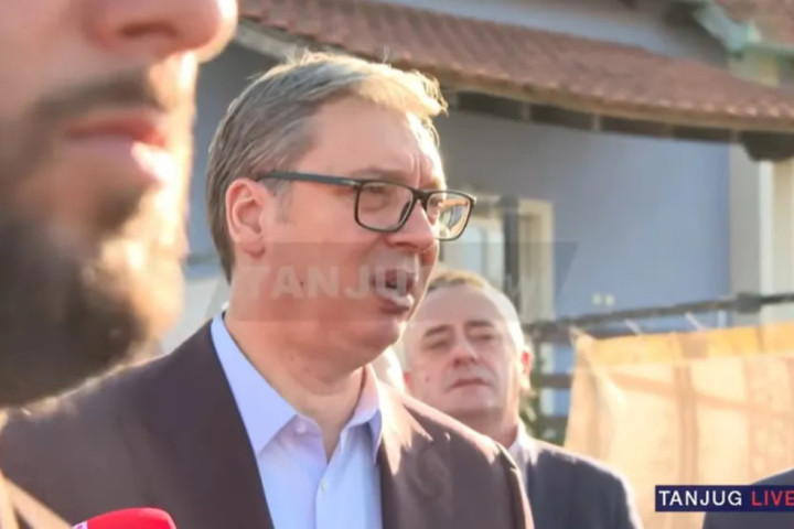Vučić u Aranđelovcu: Dočekao ga veliki broj građana