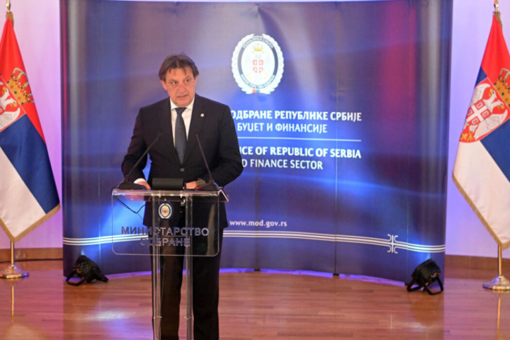 Gašić: Vojni rok 75 dana, odluka o početku služenja zavisiće od globalnih okolnosti