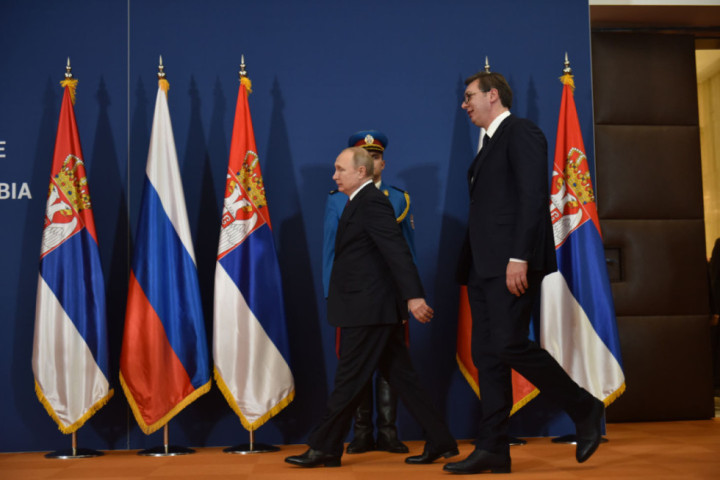 Predsednik Vučić razgovarao sa Putinom: Produžen ugovor za gas još tri meseca