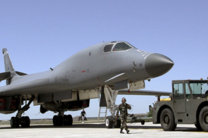 Da li je američki bombarder B-1B iznad Srbije 1999. godine imao bliski susret sa gromom ili našim sistemom PVO "2K12 KUB-M"