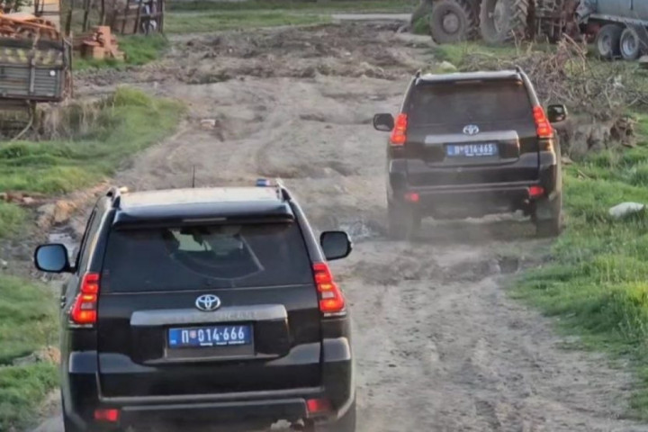 UHAPŠEN BEGUNAC NAKON POTERE U NOVOM SADU: Muškarac uz pretnju pištoljem ukrao vozilo, pa pucao na policiju
