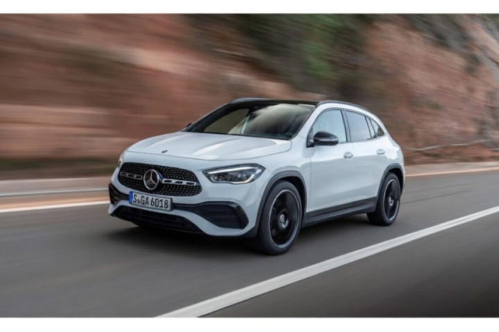 Mercedes hitno povlači vozila sa tržišta