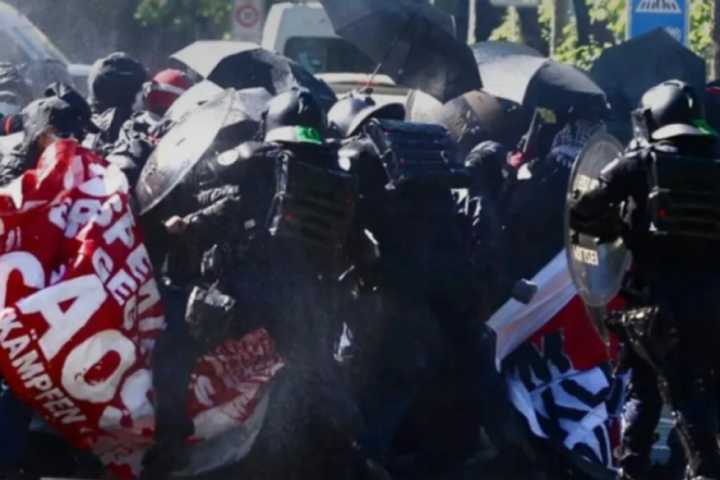 Krvavi Prvi maj u Evropi: Policija na demonstrante mecima, suzavacem, topovima i bombama