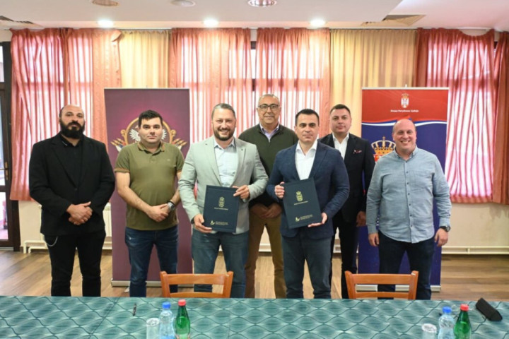 Ministar Milićević potpisao prvi ugovor o realizaciji letnjeg kampa za mlade iz dijaspore