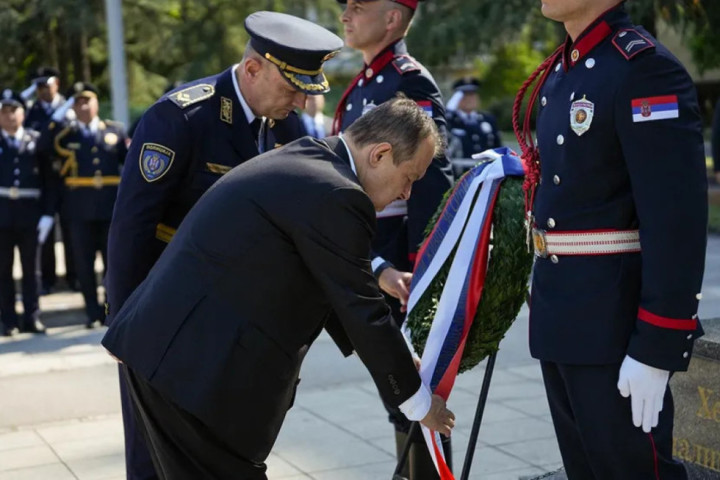 Dačić čestitao Dan policije: Sećamo se svih koji su štiteći svoju zemlju nastradali na dužnosti