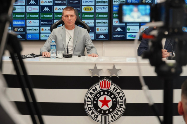 Partizan i trener Srđan Blagojević sporazumno raskinuli saradnju, on oprostio dug i preuzima Akron