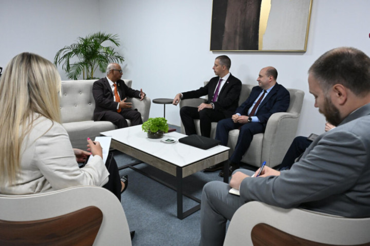 Đurić: Potpisan sporazum, građani Srbije mogu u Panamu bez viza