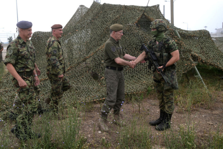 General Mojsilović obišao snage Vojske Srbije na zadacima u Svilajncu i Žabarima