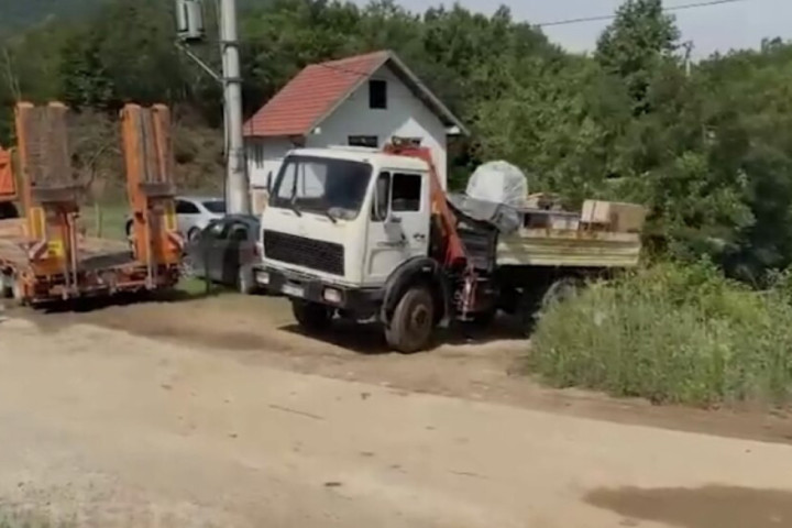 Na jezeru Gazivode počelo rušenje vikendica u vlasništvu Srba