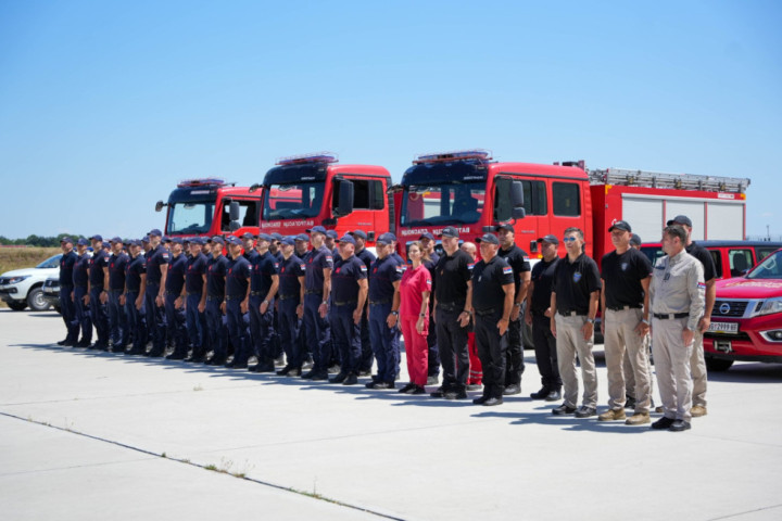Srpski vatrogasci krenuli u Španiju da pomognu u gašenju katastrofalnih požara, krenuo i helikopter Super Puma