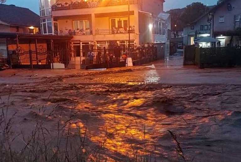 U Novom Pazaru proglašena vanredna situacija zbog jakog nevremena