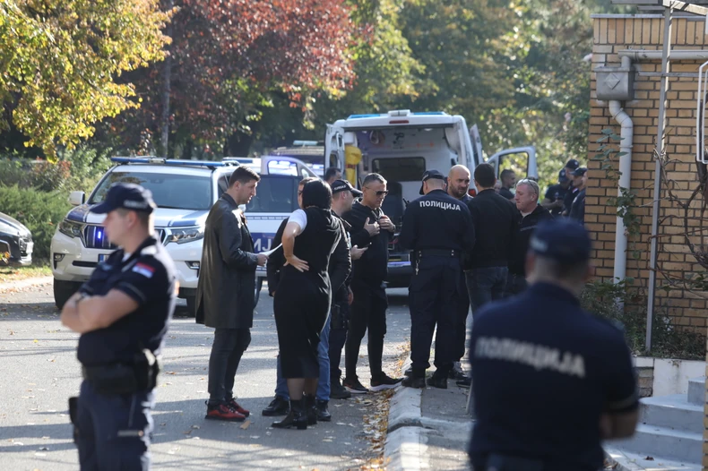 Muškarac pucao u ženu i sina na Bežanijskoj kosi