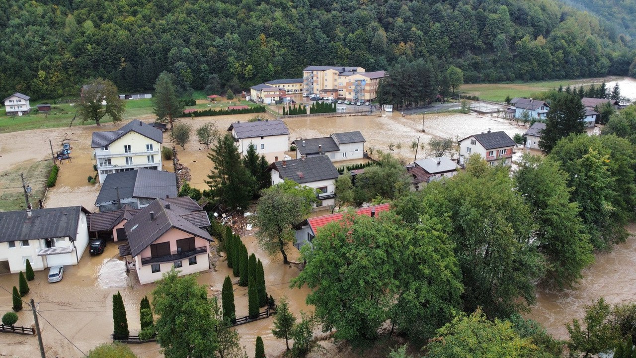 Tri osobe stradale u poplavama kod Jablanice: Najteže je u selu Zlate
