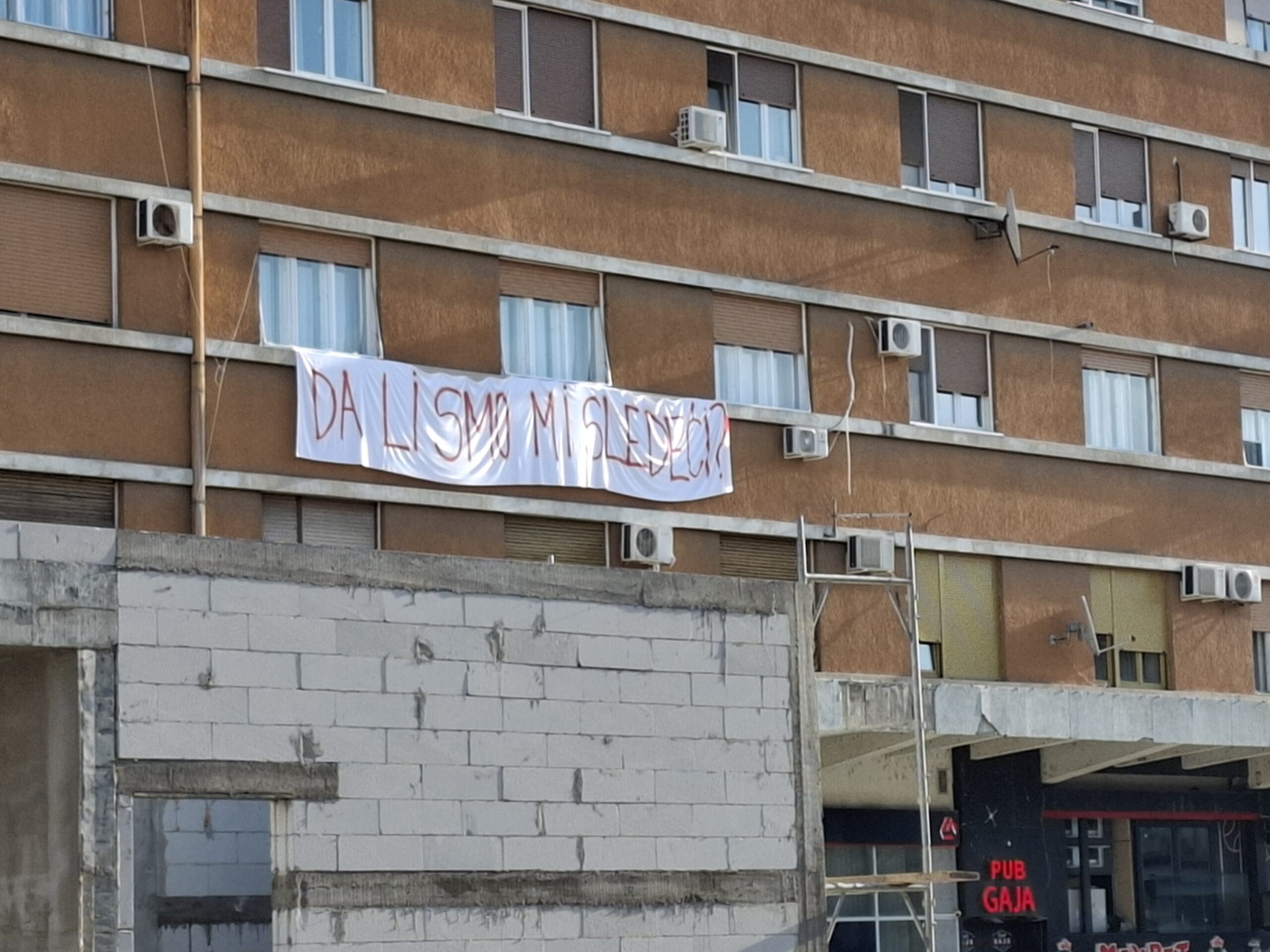 "Bravo" poziva građane: Prijavite nebezbedne objekte u Novom Sadu