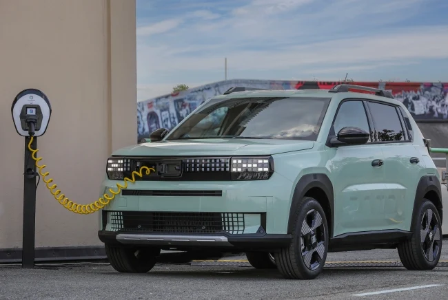 Počela isporuka električnih Fiat panda proizvedenih u Kragujevcu